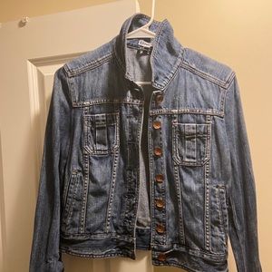 Women’s EXPRESS jean jacket. Size Medium